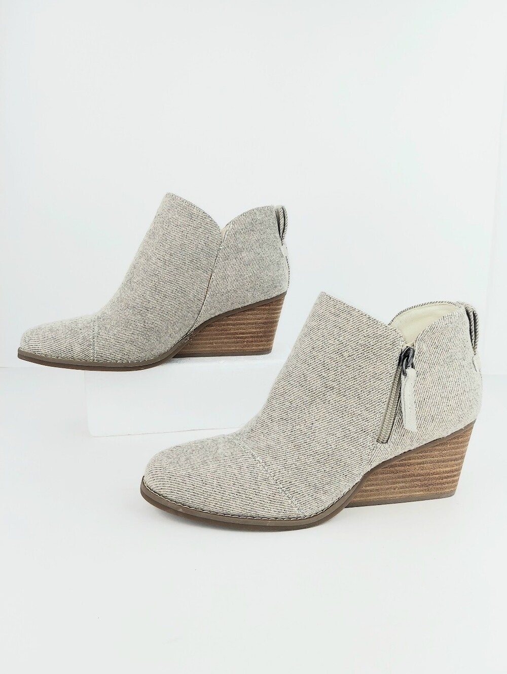 Toms Goldie Wedge Bootie Natural Shimmer Twill 7.5 - Picture 3 of 14